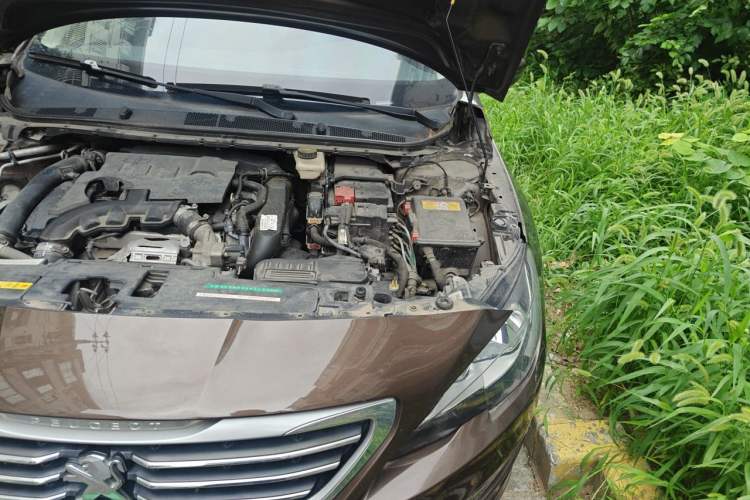 Used Peugeot 408 2014 1.6T Automatic Prestige Edition Engine Bay Left