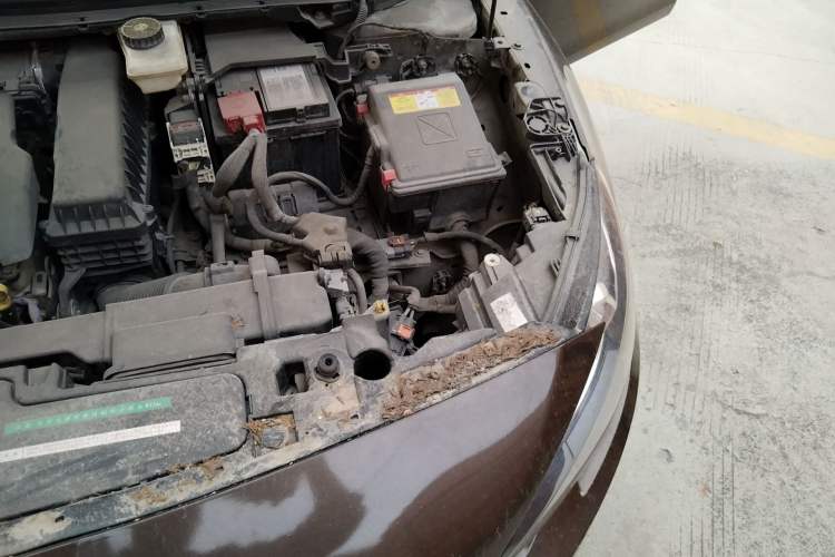 Used Peugeot 408 2014 1.8L Automatic Luxury Edition Engine Bay Left