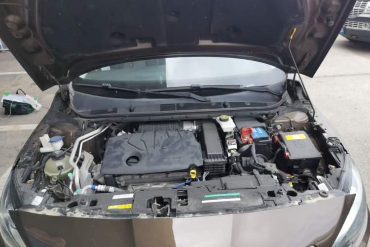 Used Peugeot 408 2014 1.8L Manual Leading Edition Engine Bay