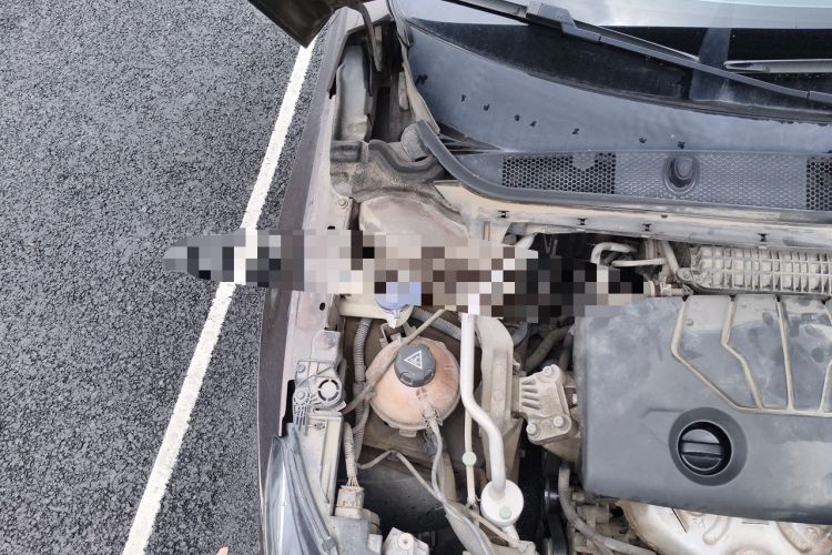 Used Peugeot 408 2014 1.8L Automatic Luxury Edition Engine Bay Right