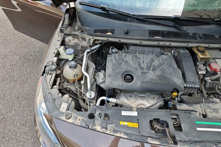 Used Peugeot 408 2014 1.8L Automatic Luxury Edition Engine Bay Right