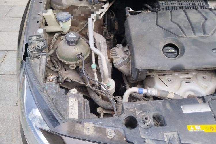 Used Peugeot 408 2014 1.8L Automatic Luxury Edition Engine Bay Right