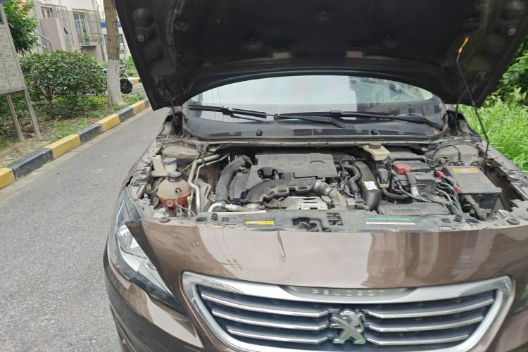 Used Peugeot 408 2014 1.6T Automatic Prestige Edition Engine Bay Right