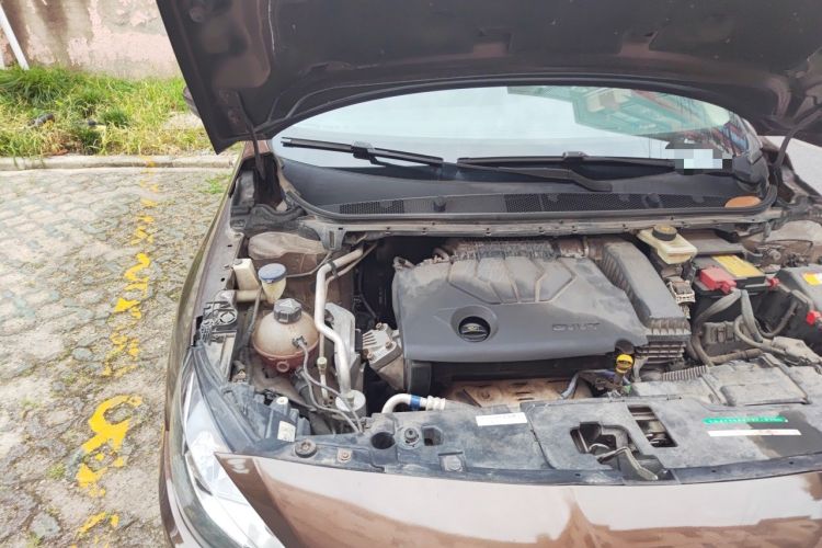 Used Peugeot 408 2014 1.8L Automatic Luxury Edition Engine Bay Right