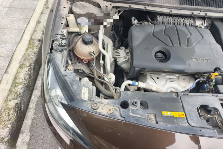 Used Peugeot 408 2014 1.8L Automatic Luxury Edition Engine Bay Right