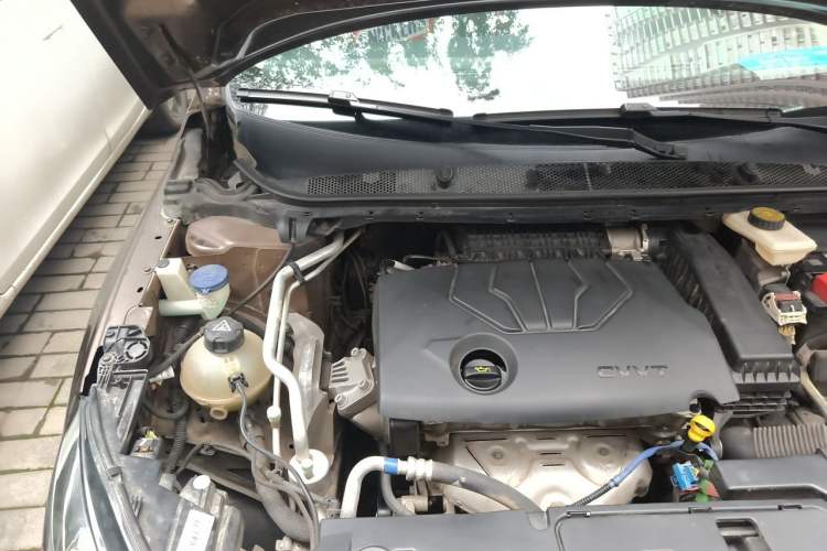 Used Peugeot 408 2014 1.8L Automatic Luxury Edition Engine Bay Right