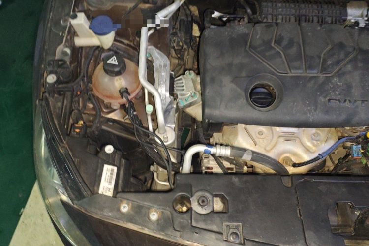 Used Peugeot 408 2014 1.8L Automatic Luxury Edition Engine Bay Right