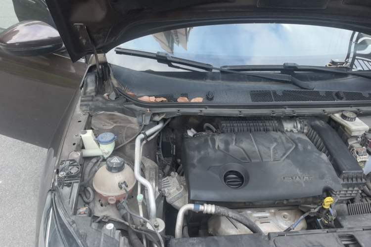 Used Peugeot 408 2014 1.8L Automatic Luxury Edition Engine Bay Right