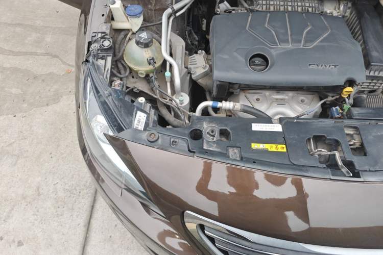 Used Peugeot 408 2014 1.8L Automatic Luxury Edition Engine Bay Right