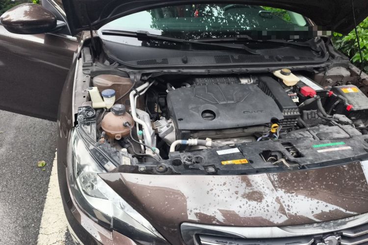 Used Peugeot 408 2014 1.8L Automatic Luxury Edition Engine Bay Right