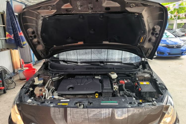 Used Peugeot 408 2014 1.8L Automatic Luxury Edition Engine Bay
