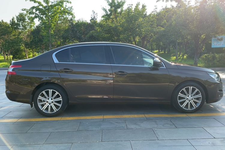 Used Peugeot 408 2014 1.8L Automatic Luxury Edition Exterior 3