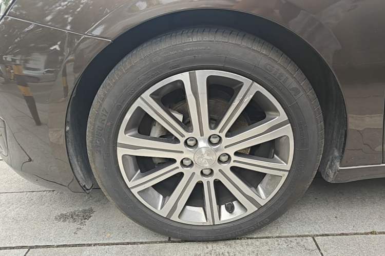 Used Peugeot 408 2014 1.8L Automatic Luxury Edition Exterior 4