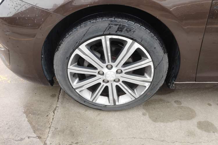 Used Peugeot 408 2014 1.8L Automatic Luxury Edition Exterior 4