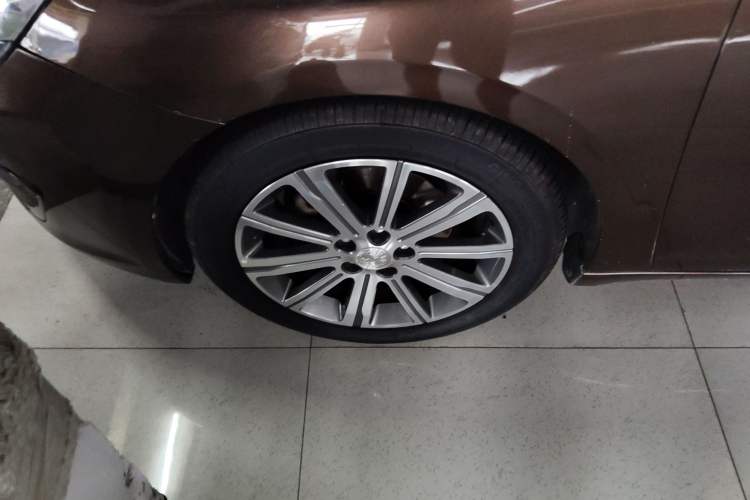 Used Peugeot 408 2014 1.8L Automatic Luxury Edition Exterior 4