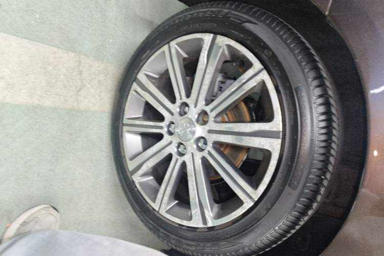 Used Peugeot 408 2014 1.8L Automatic Luxury Edition Exterior 5
