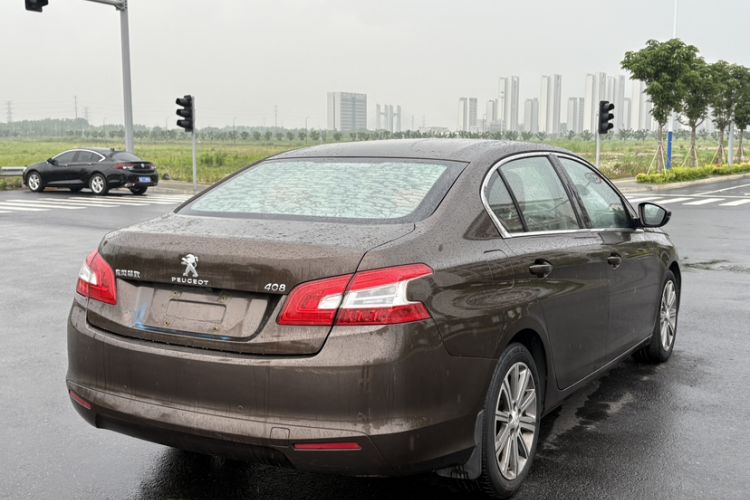 Used Peugeot 408 2014 1.8L Automatic Luxury Edition Exterior 5