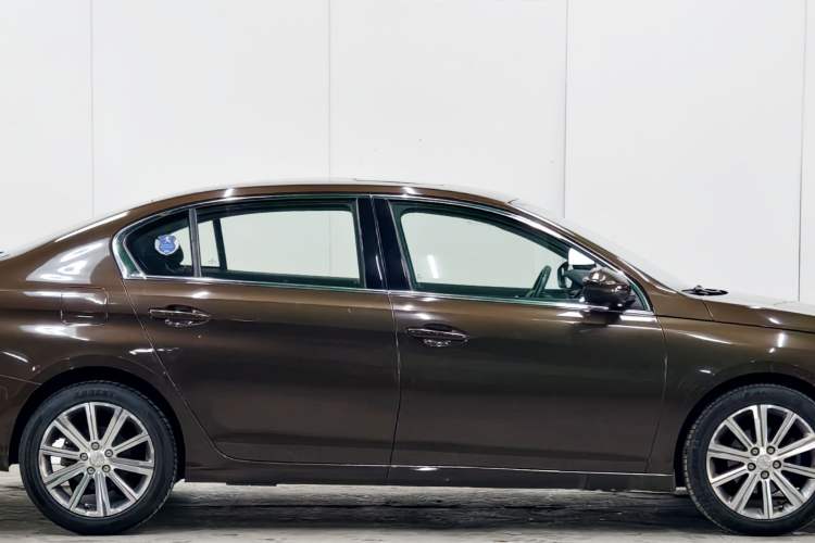 Used Peugeot 408 2014 1.8L Automatic Luxury Edition Exterior 7