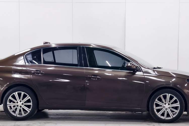 Used Peugeot 408 2014 1.8L Automatic Luxury Edition Exterior 7