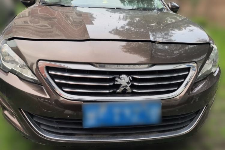 Used Peugeot 408 2014 1.8L Manual Leading Edition Front