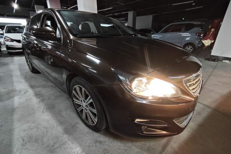 Used Peugeot 408 2014 1.8L Automatic Luxury Edition Front Right 45 Deg