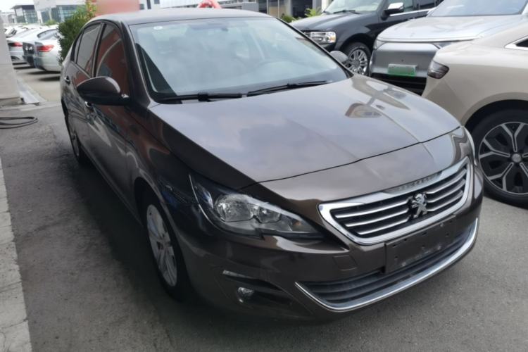 Used Peugeot 408 2014 1.8L Manual Leading Edition Front Right 45 Deg