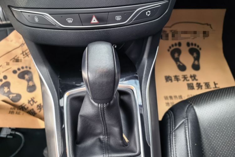 Used Peugeot 408 2014 1.8L Automatic Luxury Edition Gear Lever