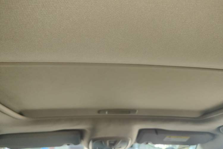 Used Peugeot 408 2014 1.8L Automatic Luxury Edition Headliner