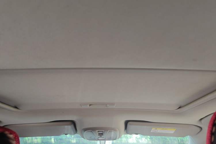 Used Peugeot 408 2014 1.8L Automatic Luxury Edition Headliner