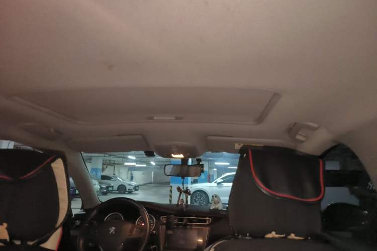 Used Peugeot 408 2014 1.8L Automatic Luxury Edition Headliner