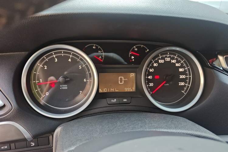 Used Peugeot 408 2014 1.8L Automatic Luxury Edition Instrument Cluster