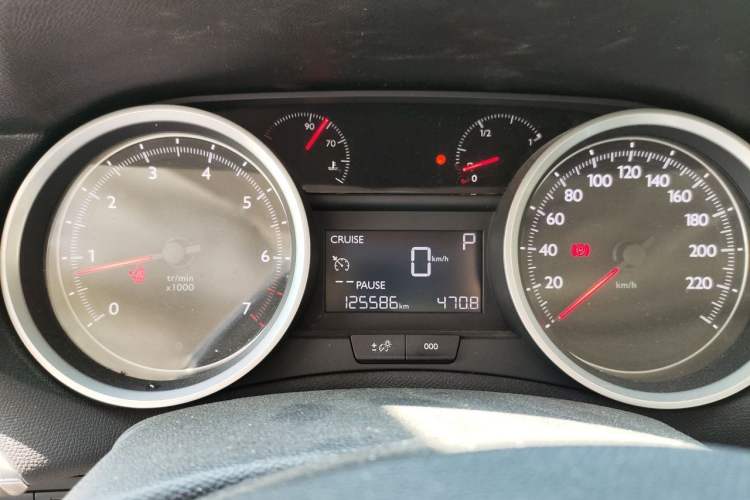 Used Peugeot 408 2014 1.8L Automatic Luxury Edition Instrument Cluster