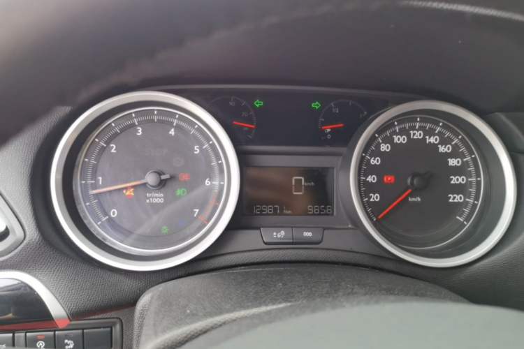 Used Peugeot 408 2014 1.8L Manual Leading Edition Instrument Cluster