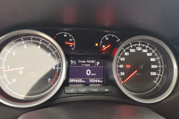 Used Peugeot 408 2014 1.6T Automatic Prestige Edition Instrument Cluster