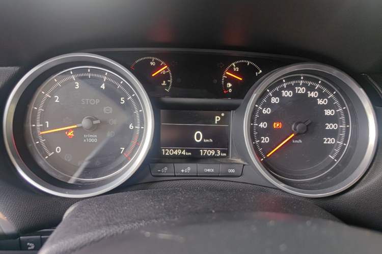 Used Peugeot 408 2014 1.6T Automatic Prestige Edition Instrument Cluster