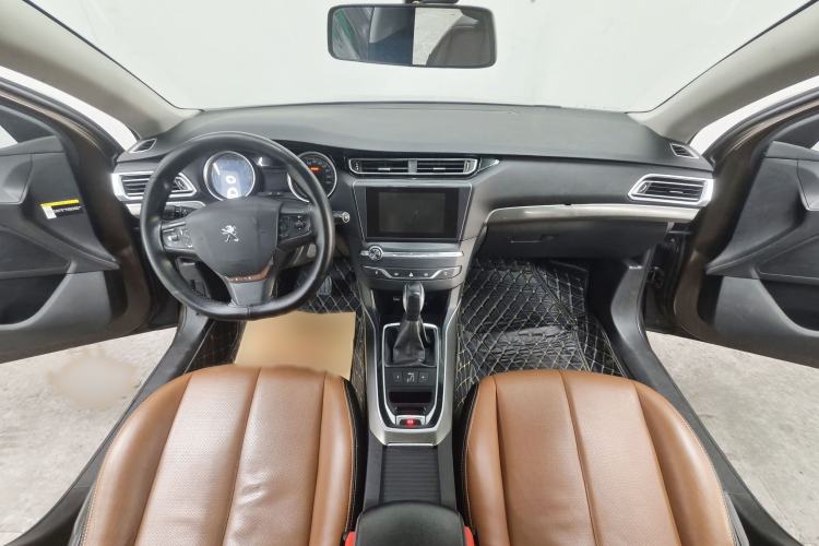 Used Peugeot 408 2014 1.8L Automatic Luxury Edition Interior 1