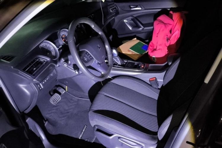 Used Peugeot 408 2014 1.8L Automatic Luxury Edition Interior 2