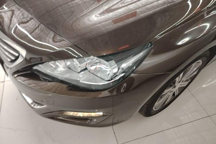 Used Peugeot 408 2014 1.8L Automatic Luxury Edition Left Front Headlight