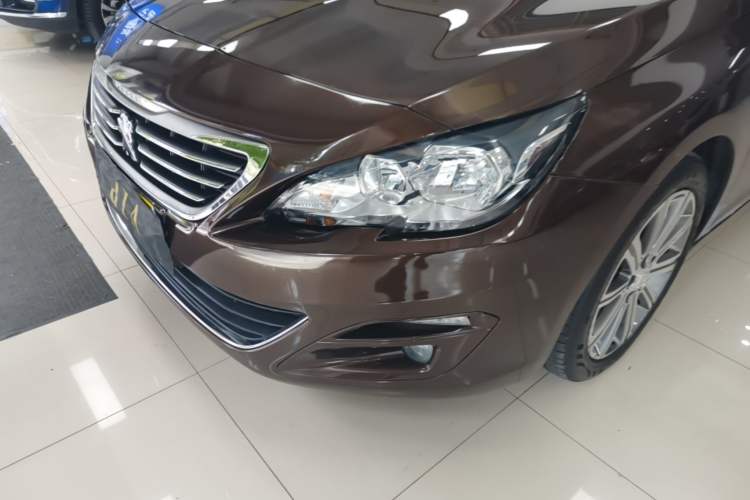 Used Peugeot 408 2014 1.6T Automatic Prestige Edition Left Front Headlight