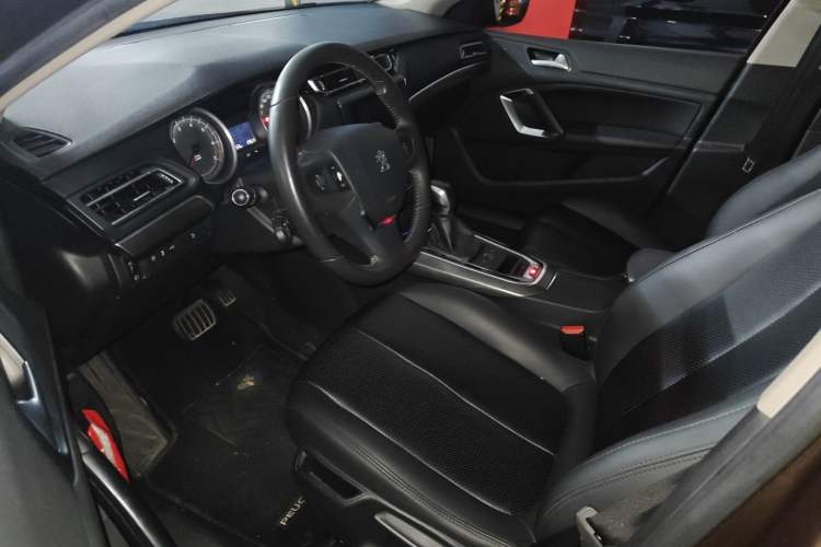 Used Peugeot 408 2014 1.8L Automatic Luxury Edition Left Front Seat