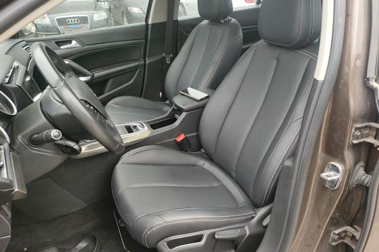 Used Peugeot 408 2014 1.8L Automatic Luxury Edition Left Front Seat