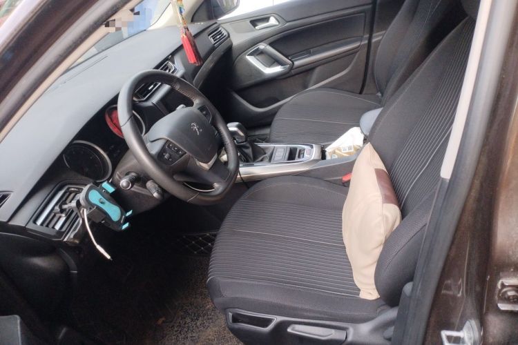 Used Peugeot 408 2014 1.8L Automatic Luxury Edition Left Front Seat