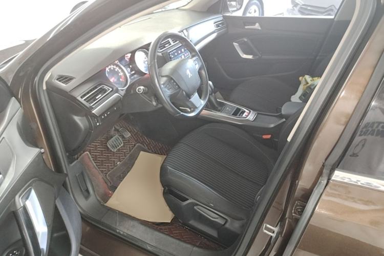 Used Peugeot 408 2014 1.8L Automatic Luxury Edition Left Front Seat