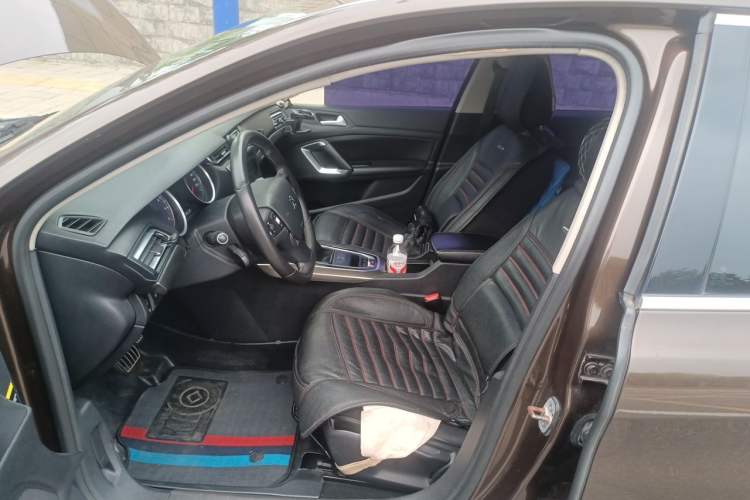 Used Peugeot 408 2014 1.8L Automatic Luxury Edition Left Front Seat