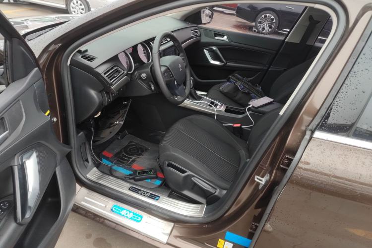 Used Peugeot 408 2014 1.8L Automatic Luxury Edition Left Front Seat