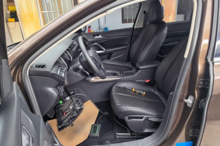 Used Peugeot 408 2014 1.8L Automatic Luxury Edition Left Front Seat