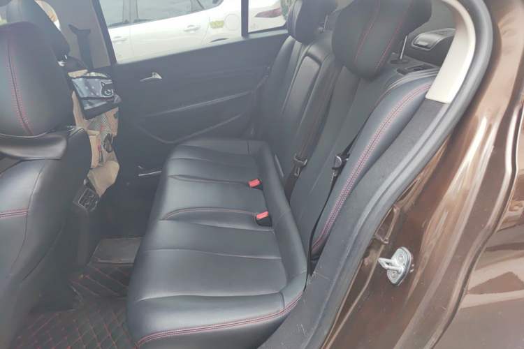 Used Peugeot 408 2014 1.8L Automatic Luxury Edition Left Rear Seat