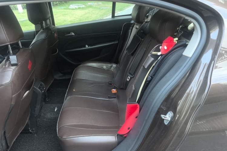 Used Peugeot 408 2014 1.8L Automatic Luxury Edition Left Rear Seat