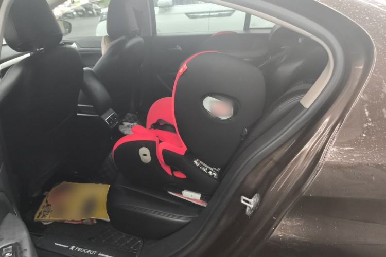 Used Peugeot 408 2014 1.8L Automatic Luxury Edition Left Rear Seat