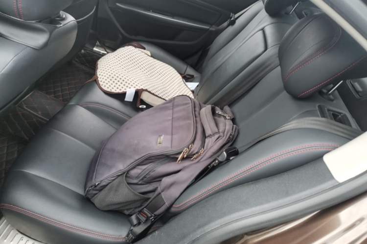 Used Peugeot 408 2014 1.8L Automatic Luxury Edition Left Rear Seat